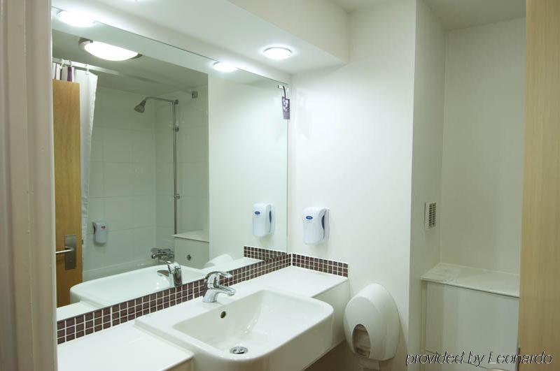 Premier Inn Tewkesbury Luaran gambar